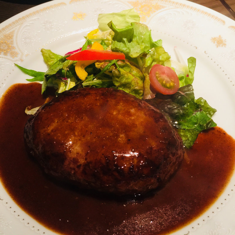 ハンバーグ(くるみ )