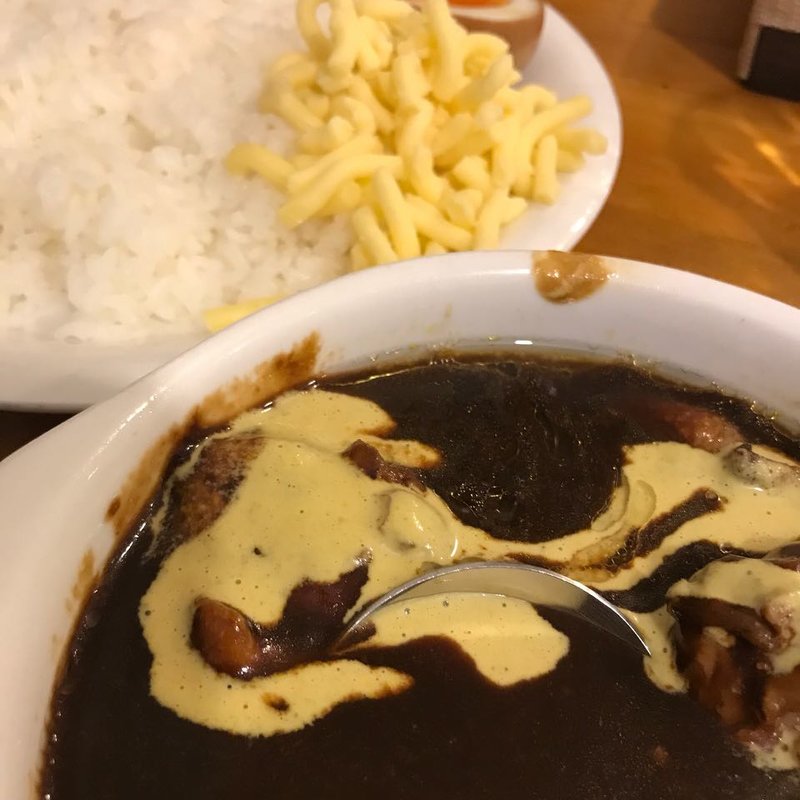 チキンチーズカレー(ロダン)