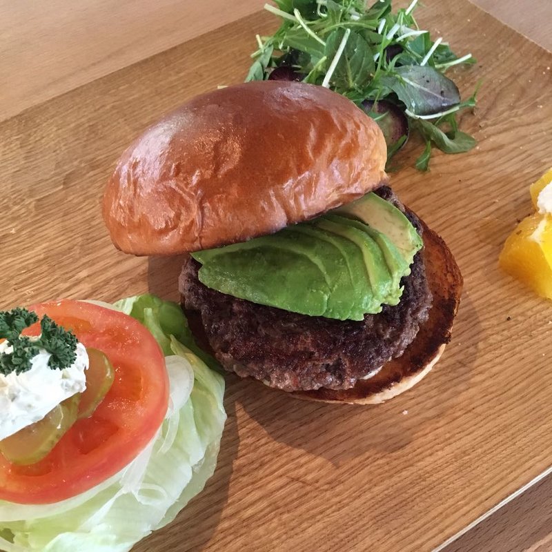 アボカドバーガー(バーガー トウカ)