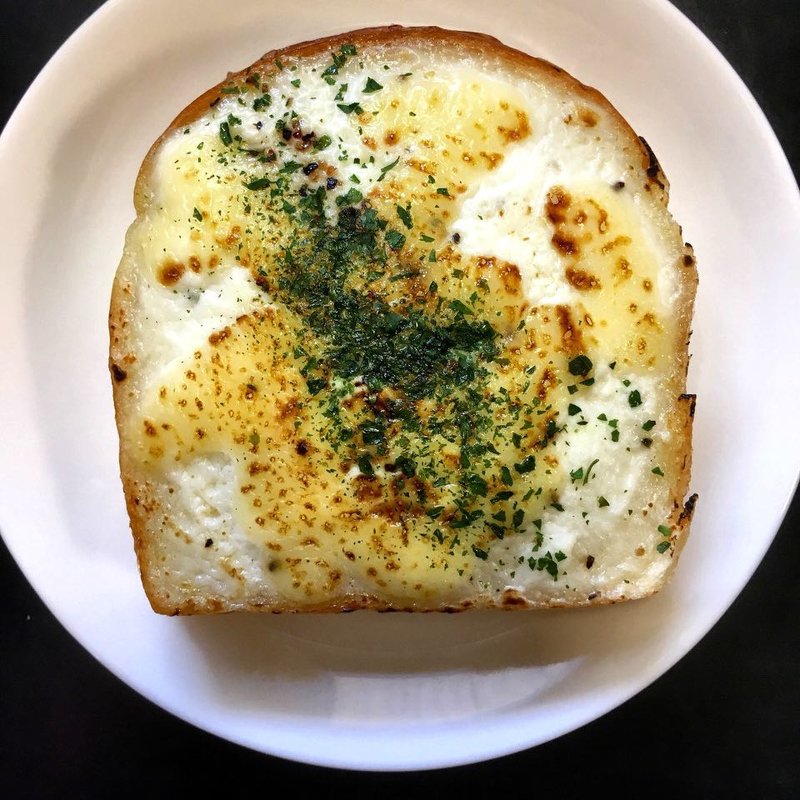 クロックムッシュ(ルヴァン・パストリー)