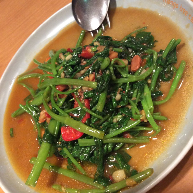 空芯菜の炒め物(コカレストラン＆マンゴツリーカフェ 有楽町 )