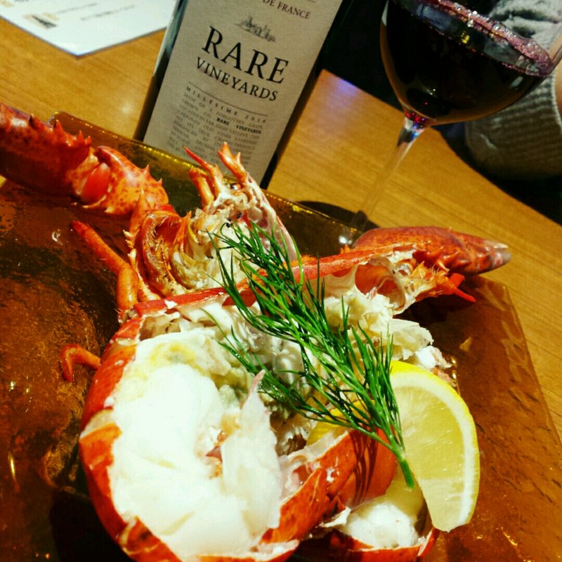 オマール海老(Halu （ハル）)