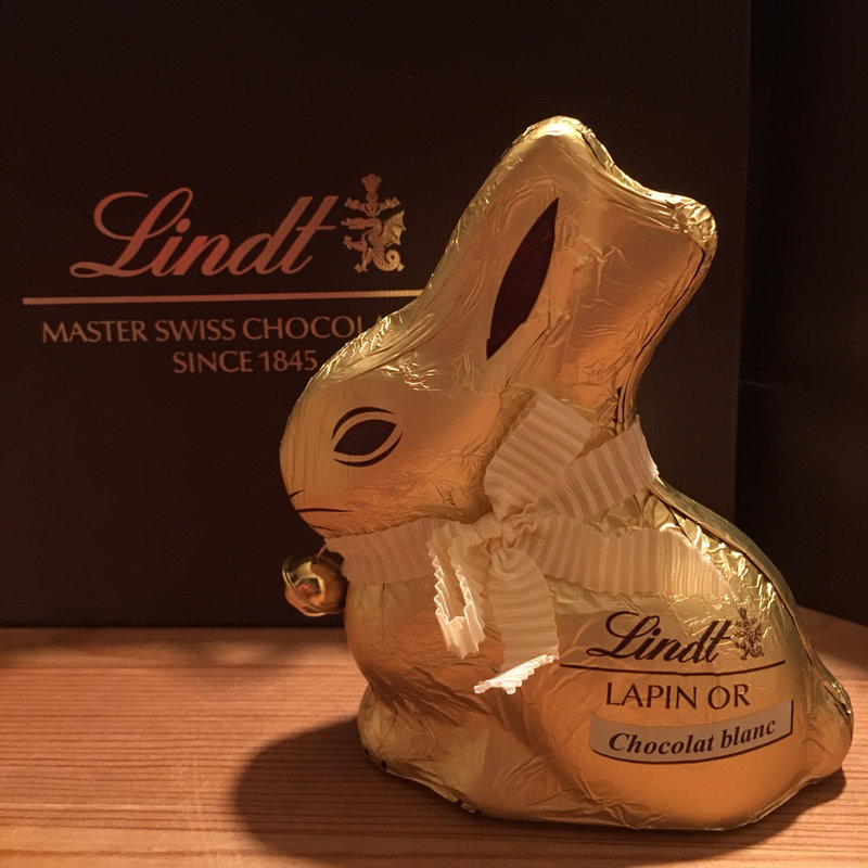 リンツゴールドバニー  ホワイト(リンツショコブティック&カフェ 神戸マルイ店)