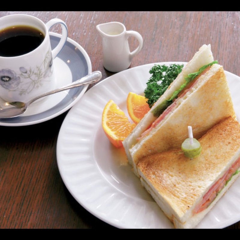 トマト・ベーコン・チーズの焼きサンドのセット(マルディグラ)