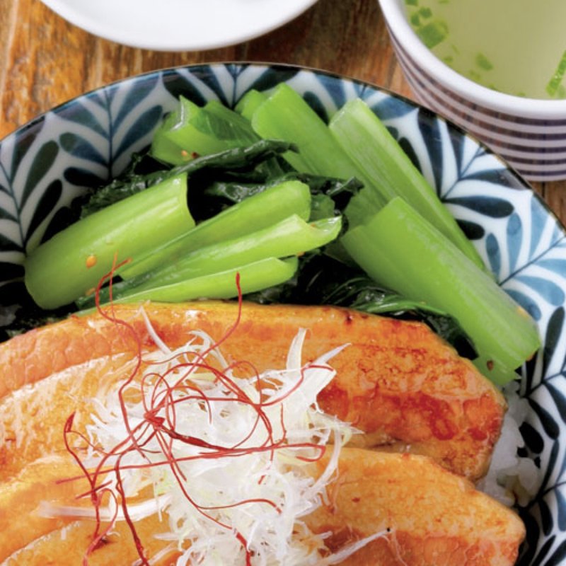 厚切り照り豚丼(古民家カフェ 蓮月)