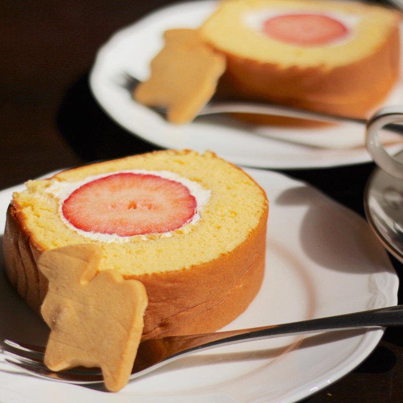 ロールケーキ(森のらくだ)