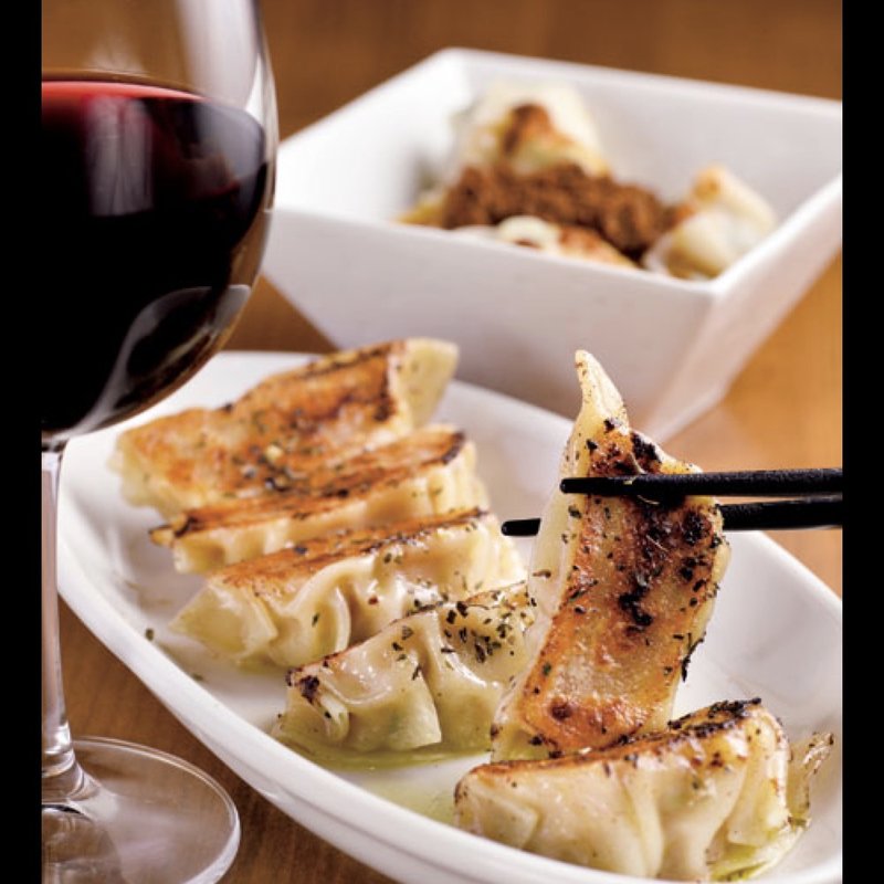 トリュフ餃子(餃子バル 餃子の花里（ケリ）)