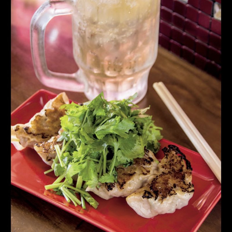 ラムパクチー餃子(中野餃子 「やまよし」)