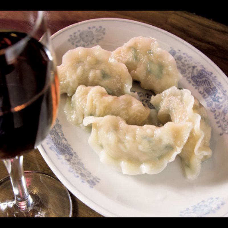 シソ水餃子(中野餃子 「やまよし」)