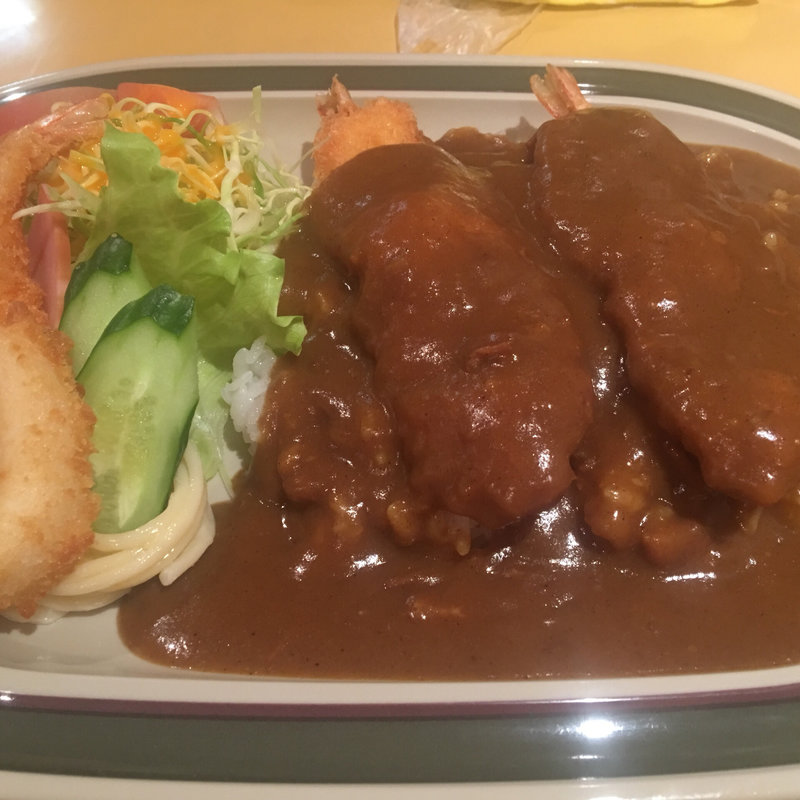 スペシャル海老カレー(レストラン マルフク )