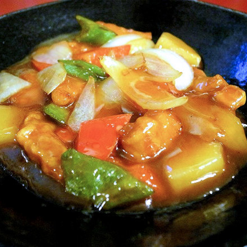 パイン入り黒酢酢豚(異味香（イーウェイシャン）)