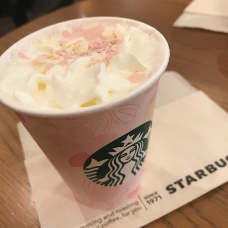 さくらラテ(スターバックスコーヒー ルミネ大宮 LUMINE2店)