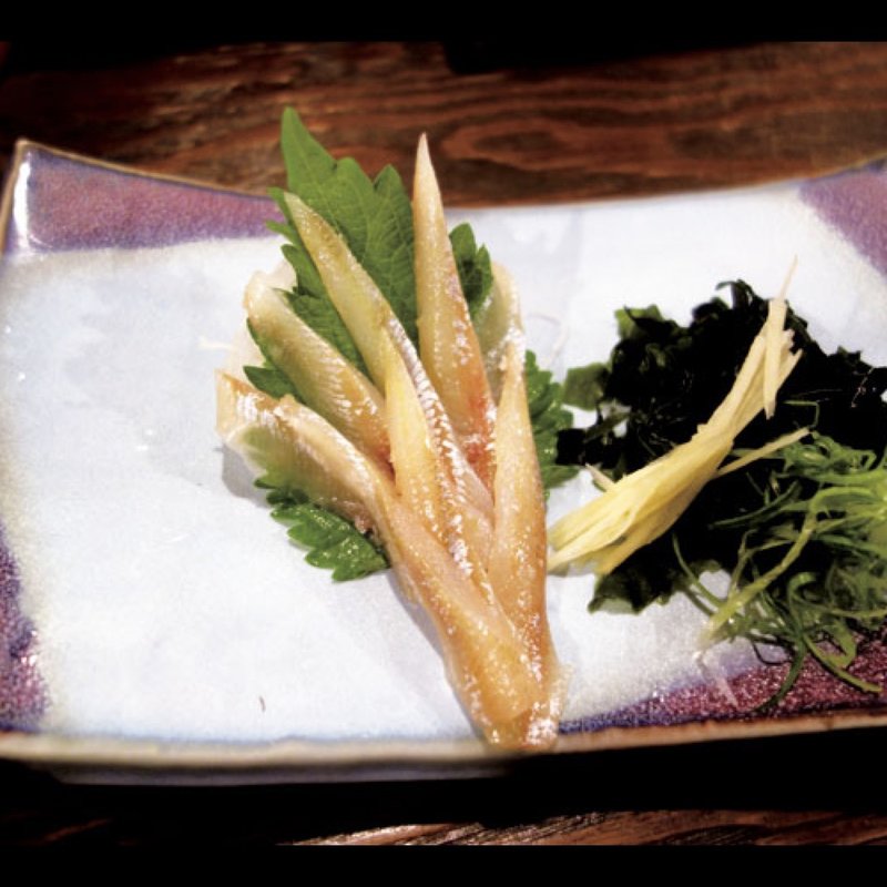 鵡川産 本ししゃも刺身(炉端焼 うだつ 新橋店)