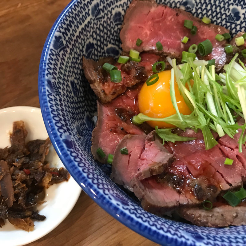 ローストビーフ丼(THE ISHIHARA)