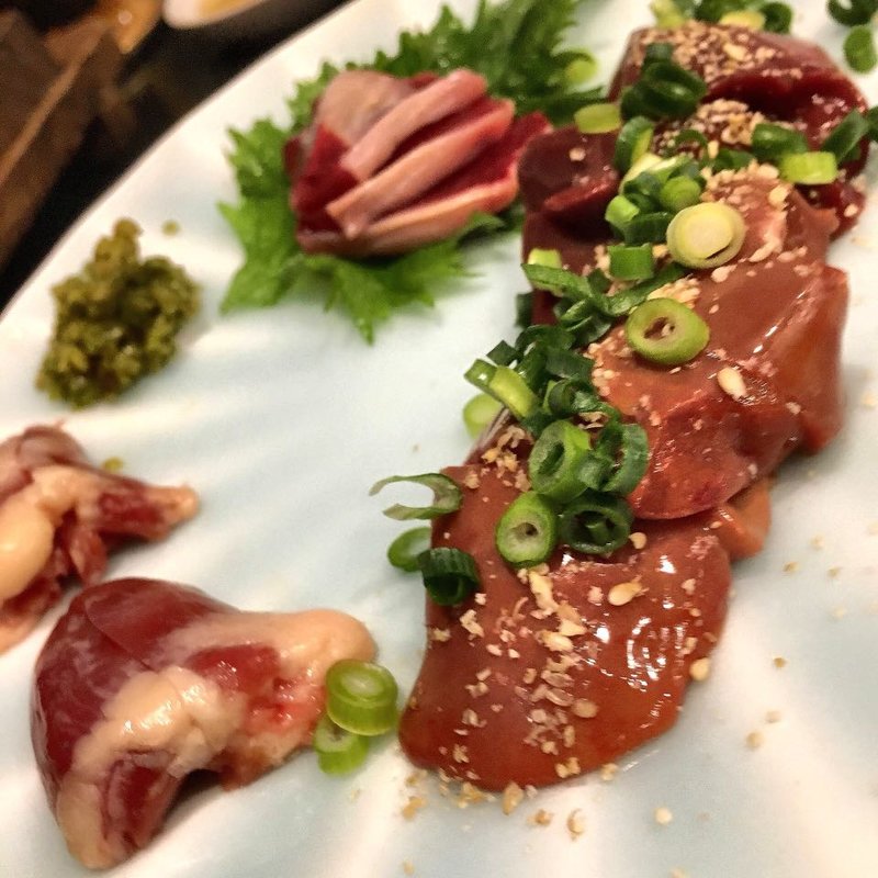 幻の逸品 三種盛り（刺し盛り）(焼き鳥 松元 西中洲本店)