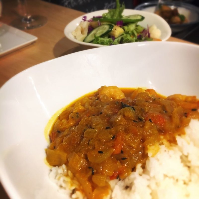 インドカレー(RICE WINE JAUNTY ／ ライスワイン ジャンティ)