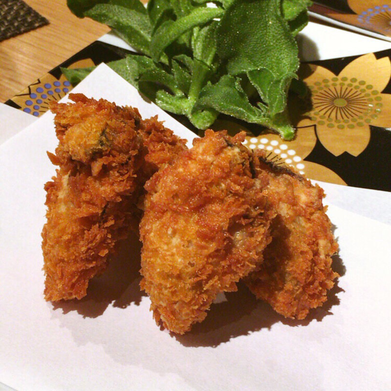 究極の牡蠣フライ(牡蠣料理ダイニング 六本木 かき心)
