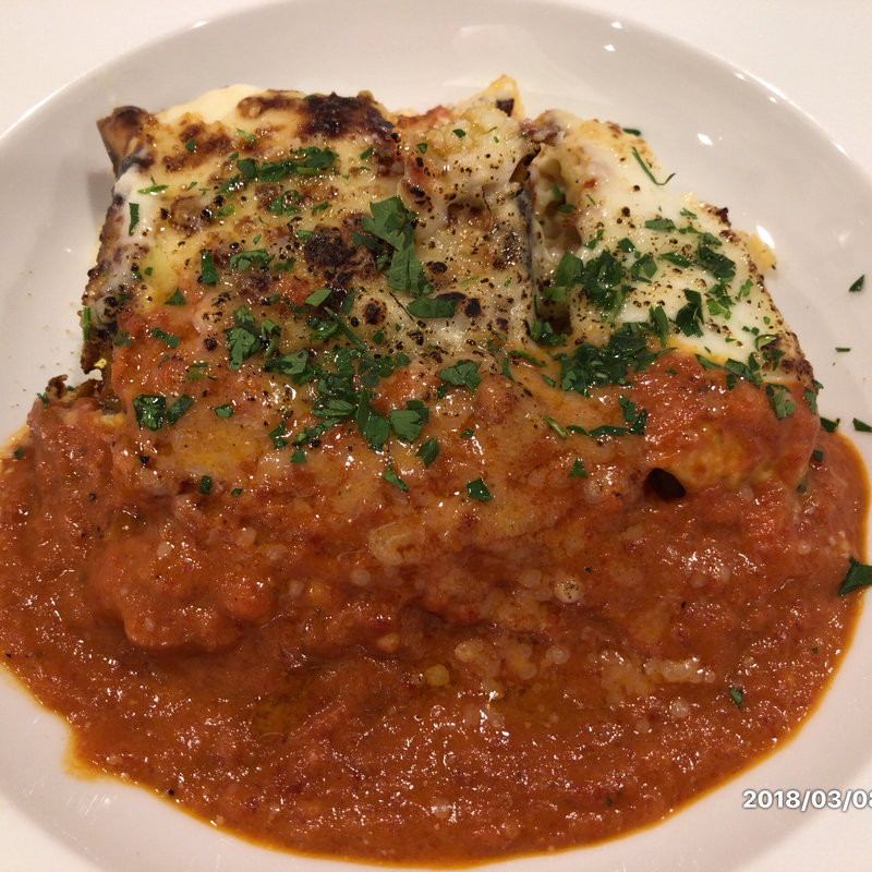 シラスとジャガイモのラザニア(オステリアトゥットソーレ)