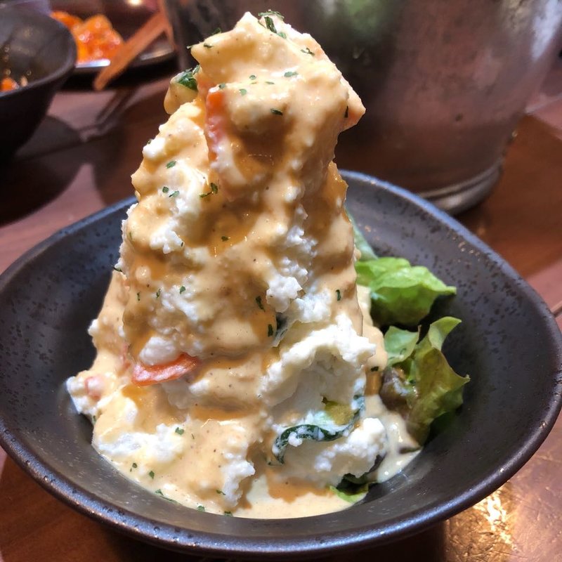 富士盛りポテサラ(貝焼酒場 カイフォルニア)
