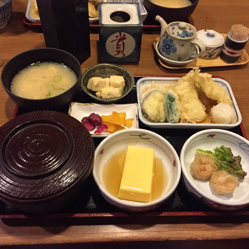 あなご天ぷら定食(博多もつ鍋 大山)