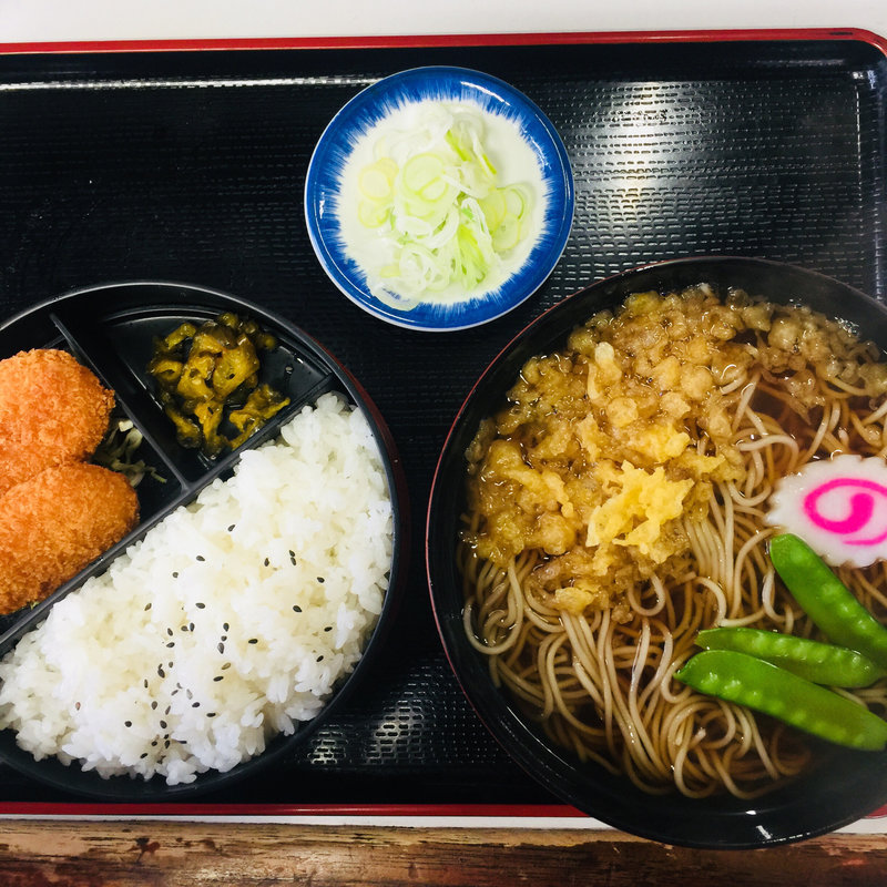 たぬきそば定食(三幸 支店 （さんこう）)