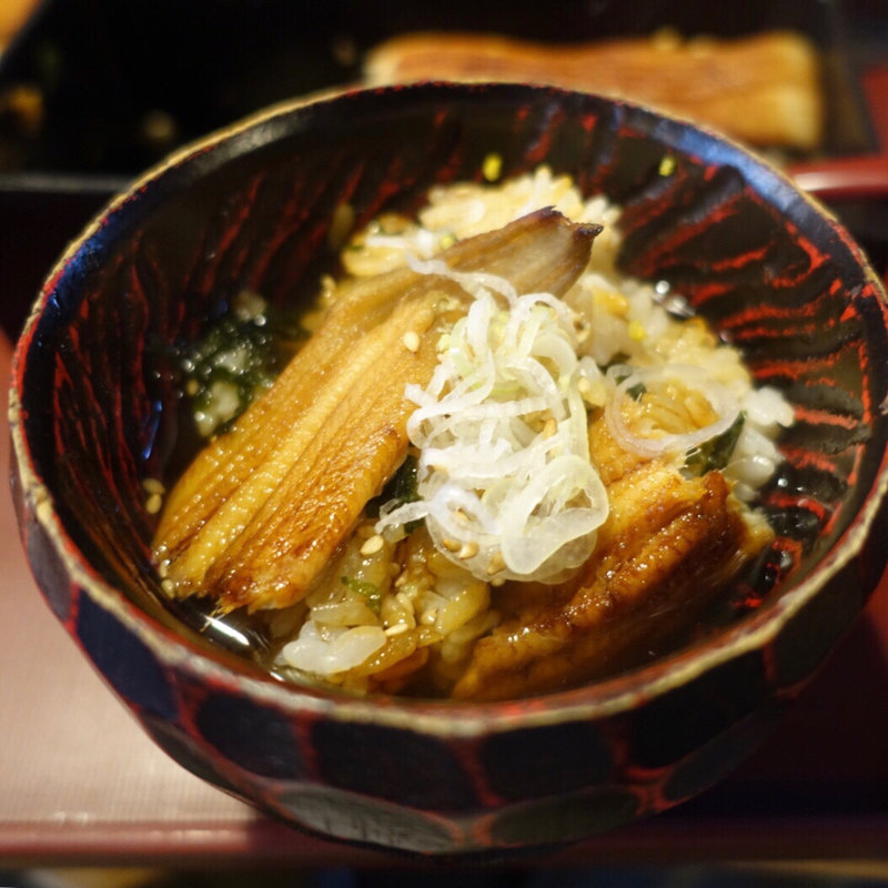 穴子入り出汁(玉ゐ 本店 （にほんばしたまい）)