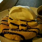 バナナチョコパンケーキ(カフェ ラインベック （Cafe Rhinebeck）)