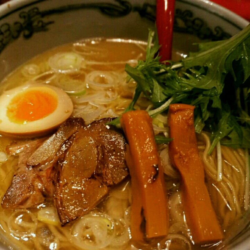 にぼし塩そば(麺や六三六 姫路店)