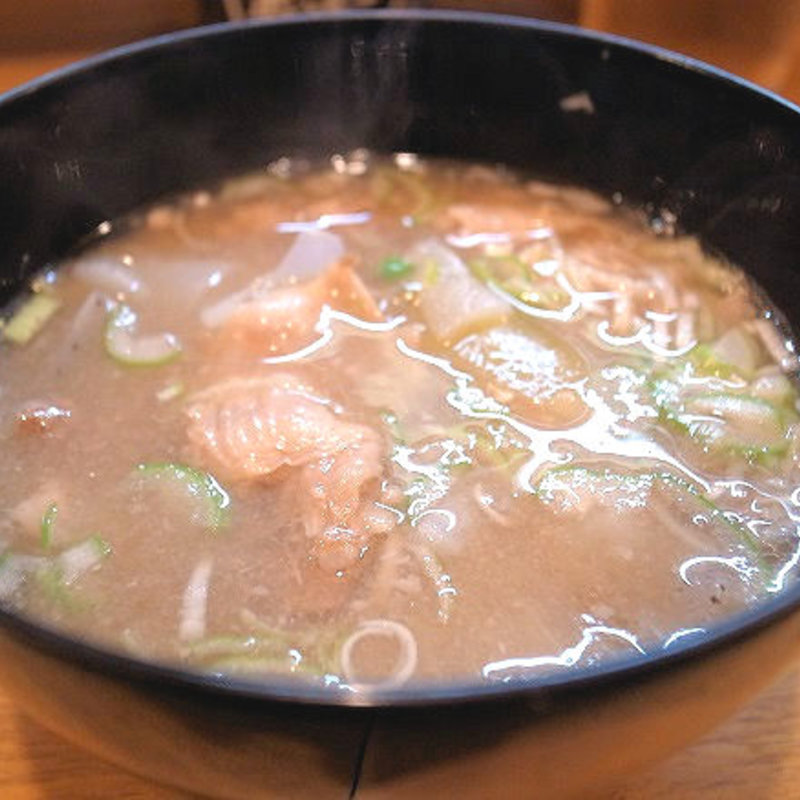 すじ肉うめ煮込み(もつやきはる)