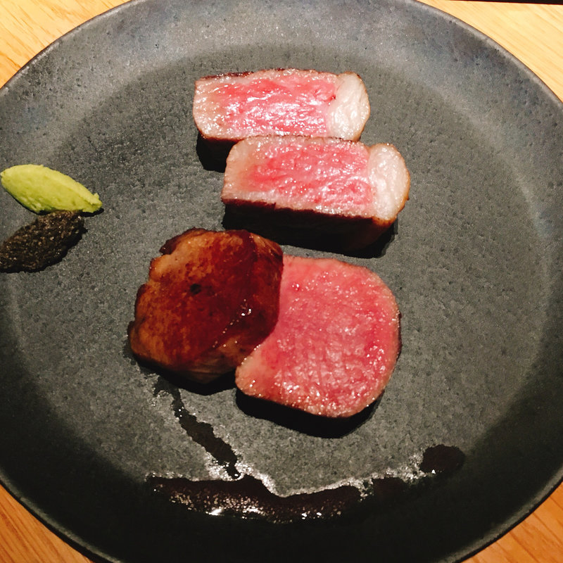 ステーキ2種盛り(THE KINTAN STEAK)