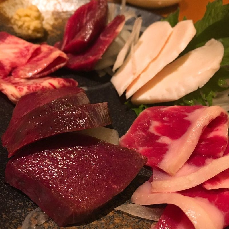 売れ筋 やっぱりNo1馬刺し五点盛り(しん )