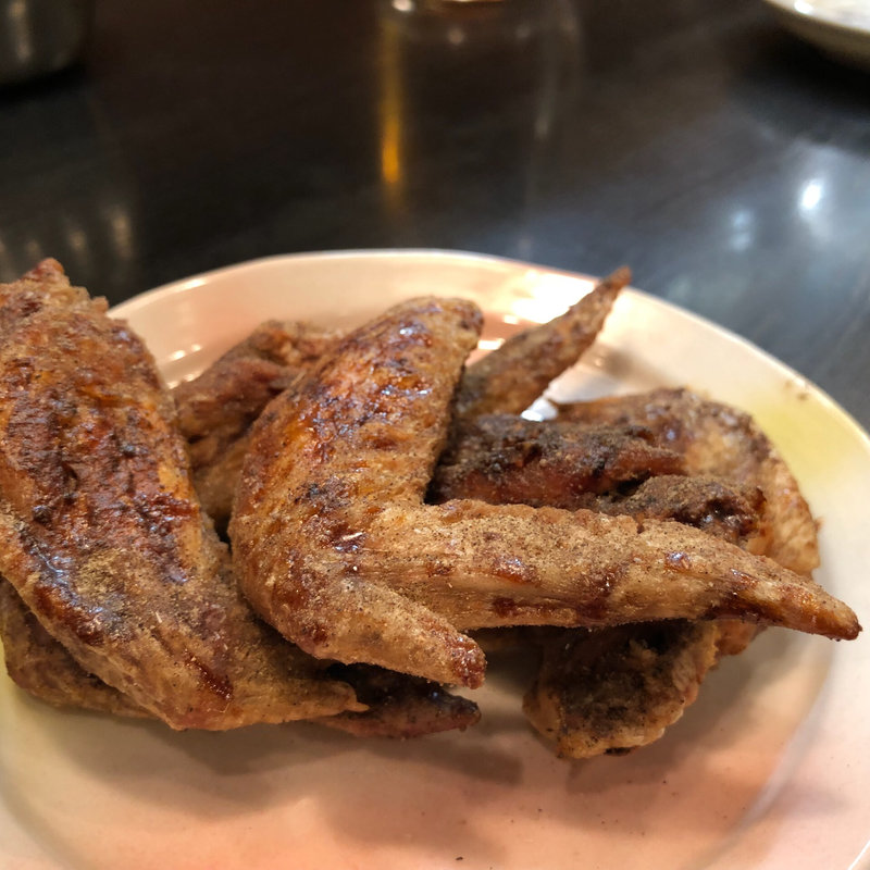 幻の手羽先（１人前５本）(世界の山ちゃん 新宿靖国通り店)