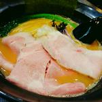 オマール鮮魚白湯(丿貫)