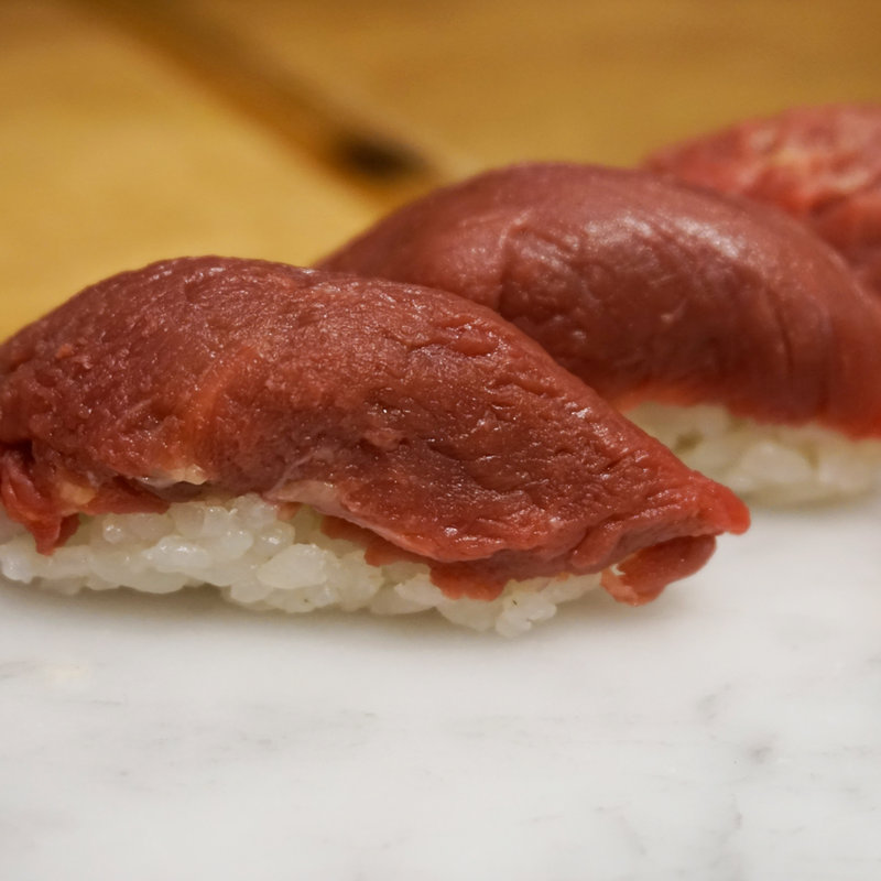 極上赤身(博多筑紫口 肉寿司)