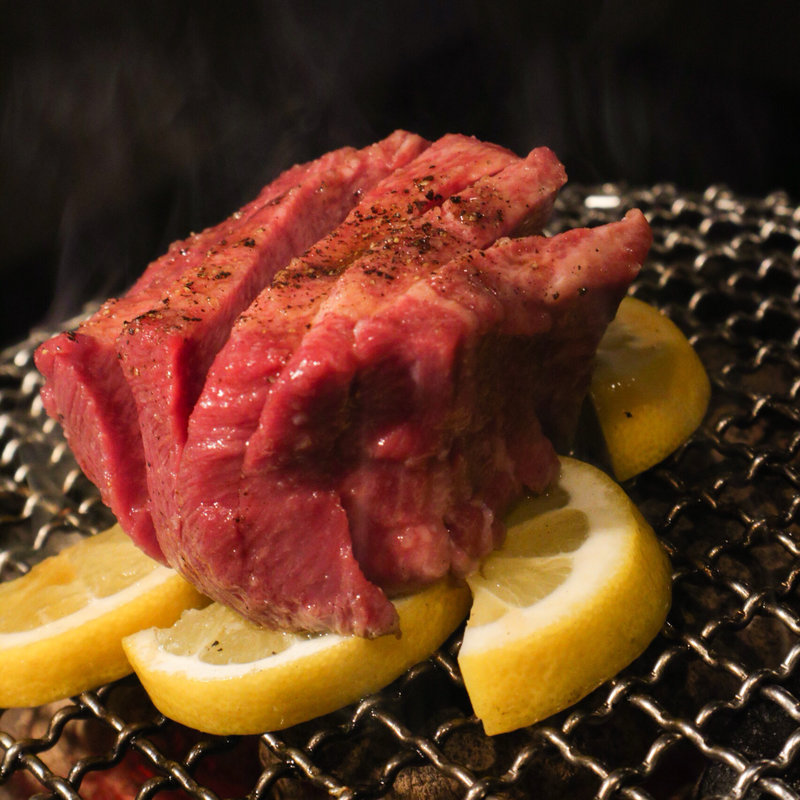 上タンロック(炭火焼肉 清山匠)