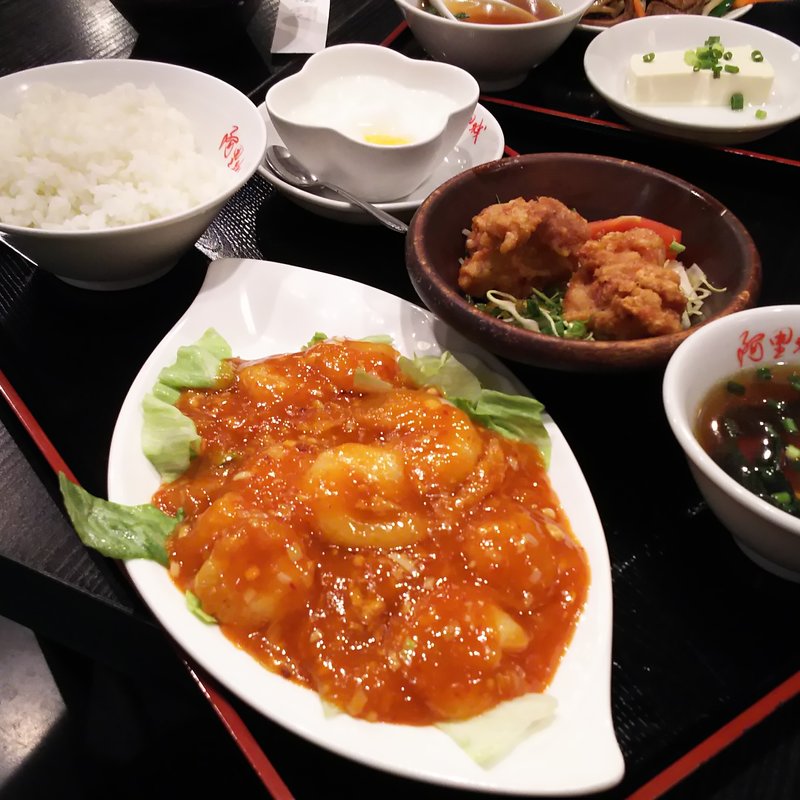 エビチリソース＋鶏唐サラダ(阿里城 川崎ルフロン店)