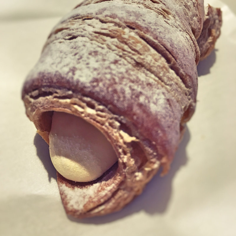 ロールパイ カスタードクリーム(スターバックスコーヒー 福岡赤坂門店)