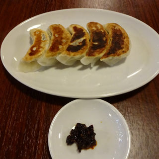 焼き餃子5個入り(四川料理 ラーメィズ)