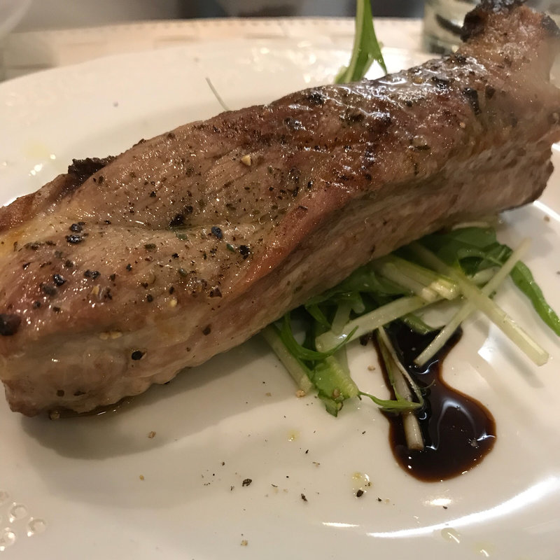 スペアリブの香草焼き(Ｔｒａｔｔｏｒｉａ　Ｌａ　Ｆｏｎｔｅ（トラットリア　ラ　フォンテ）)