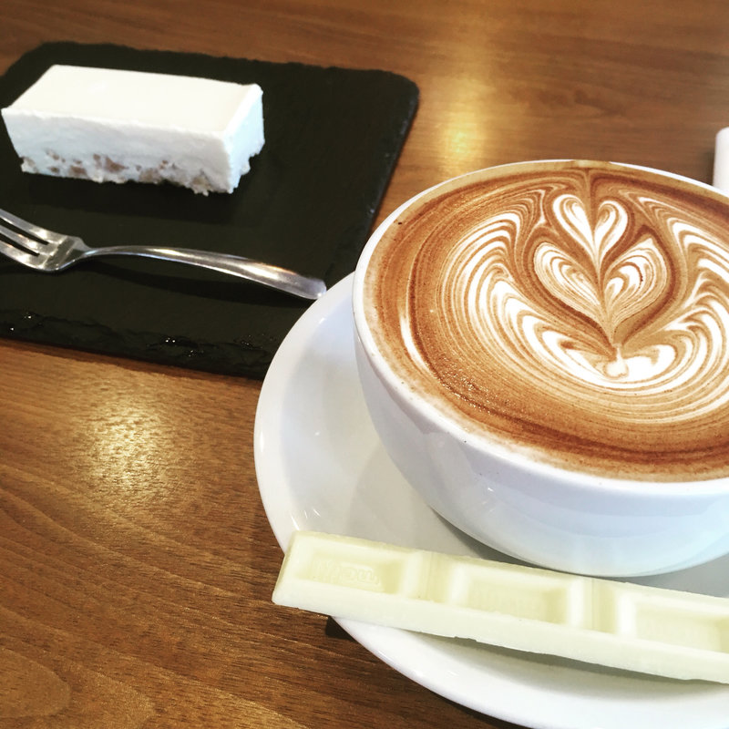 豆乳チーズケーキ(ヘルシー工房　東風谷 )