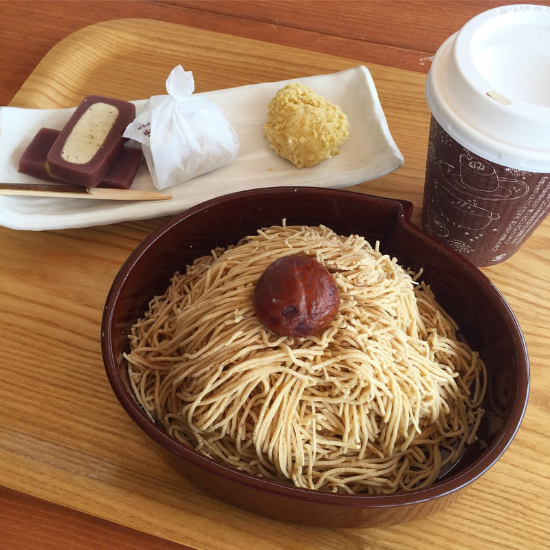 栗一筋&栗の味くらべ(恵那川上屋 本社恵那峡店 )