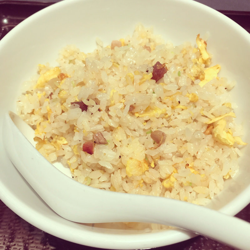 半チャーハン(虎髭本店)