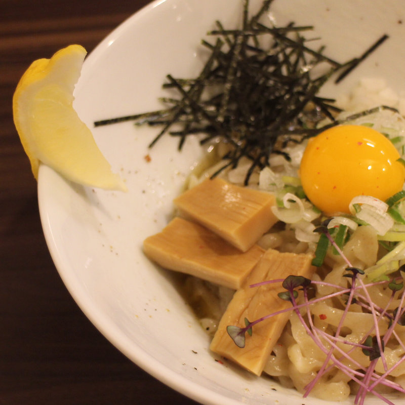 しお混ぜそば/追いめし付き(麺や玄鳥)