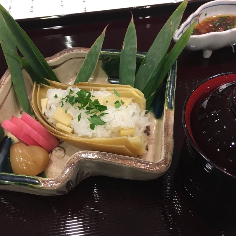 筍飯蒸し(Dining＆Bar さがん （ダイニングアンドバーサガン）)