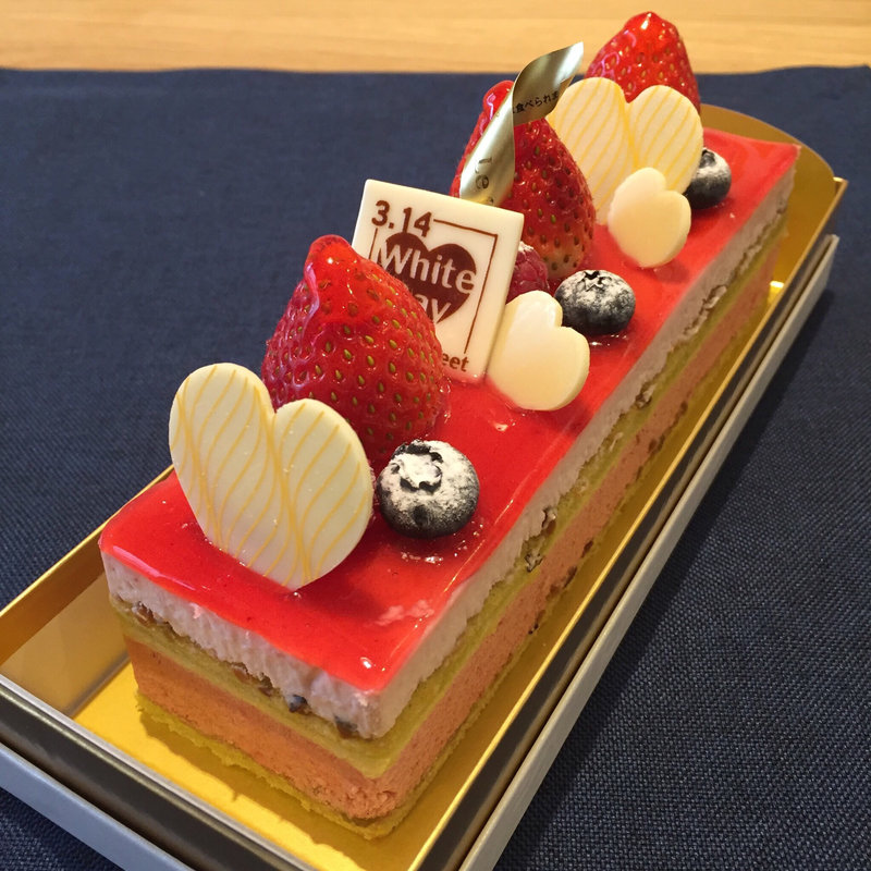 ホワイトデー限定ケーキ(ル・スリジェダムール 市橋店 )