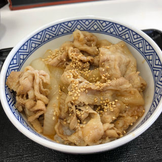 新味 豚丼 (並)(吉野家 阪南鳥取店)
