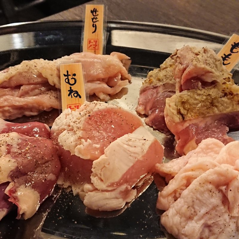 ちょっとずつ焼鳥5種盛り合わせ　1人前(トリノマ)