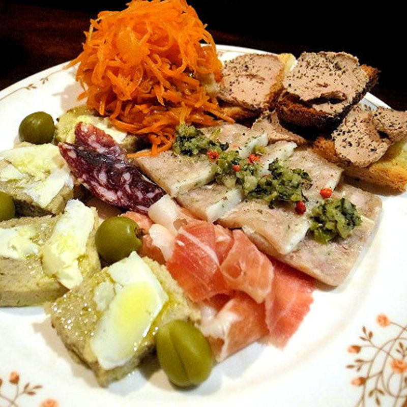 前菜盛り合わせ（肉系）(エゾットリア （EZOTTORIA）)