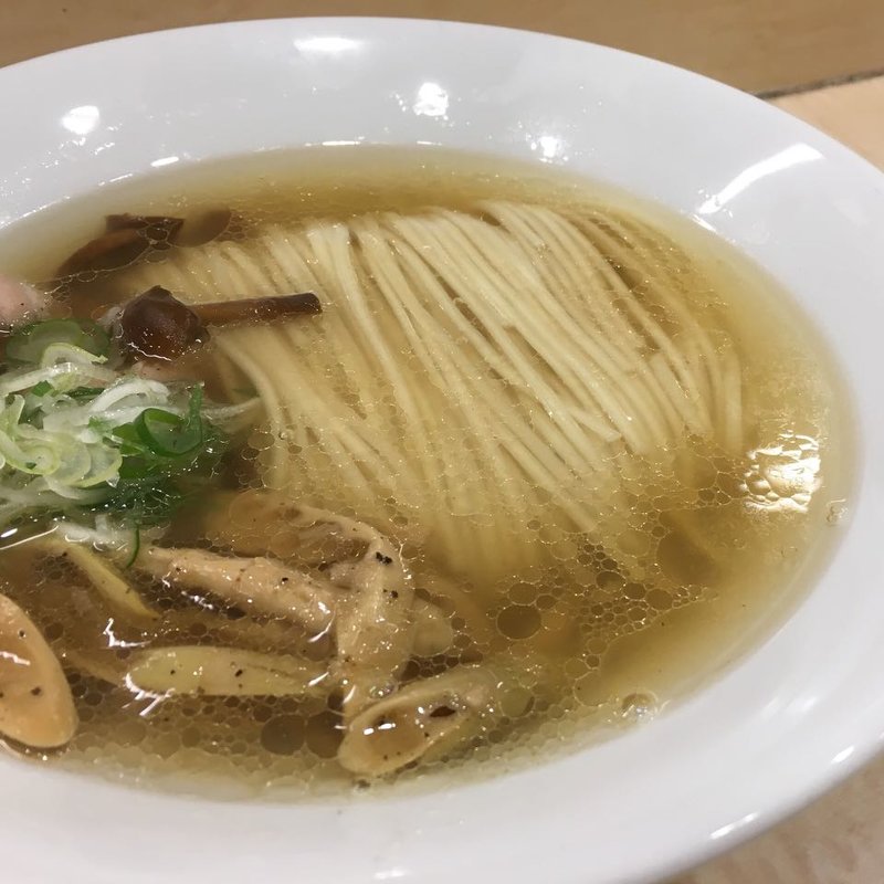 稲庭中華そば（塩）(食堂 七彩)