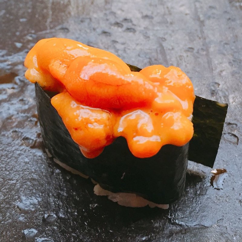 雲丹(寛八 本店 （すしどころかんぱち）)